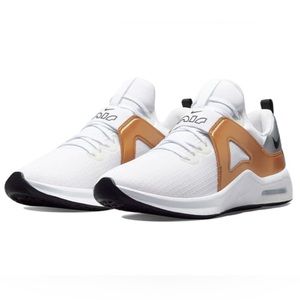 Brand New Womens Air Max Bella TR 5 'White Metallic Gold' Size 6 Athletic Shoes